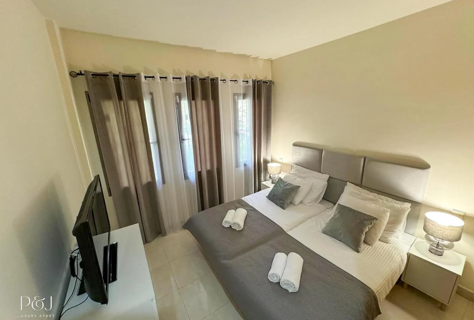 Pj Luxury Apart Sotoserena Estepona Apartment