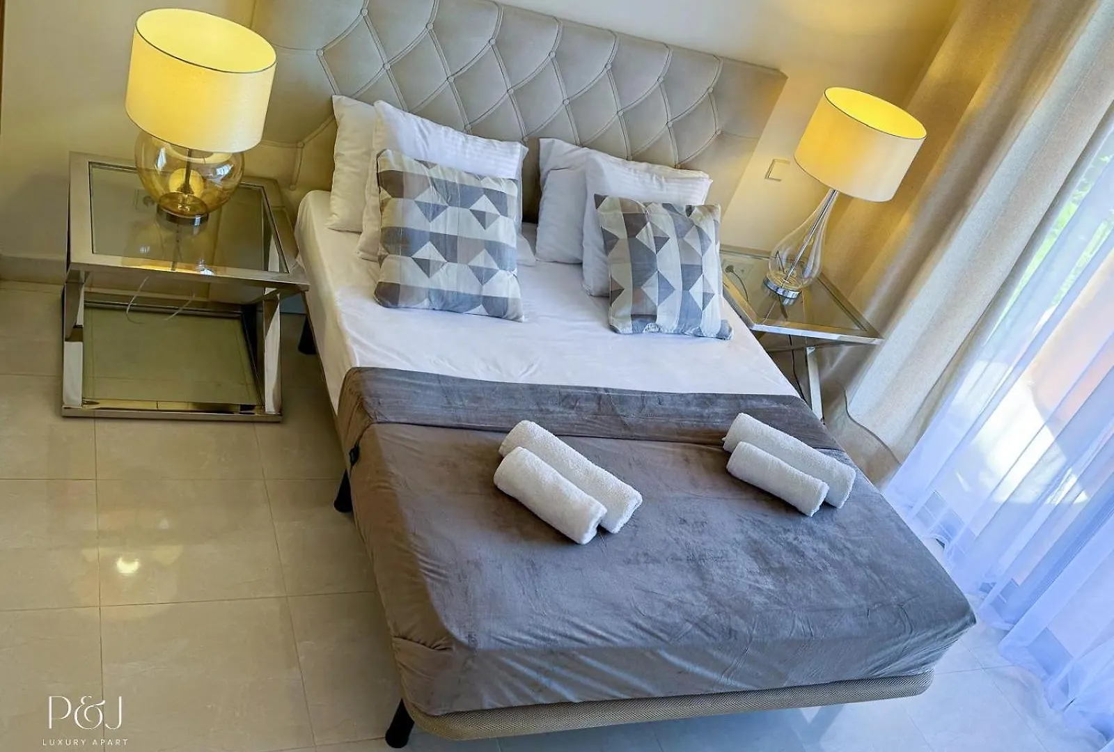 Apartment Pj Luxury Apart Sotoserena Estepona