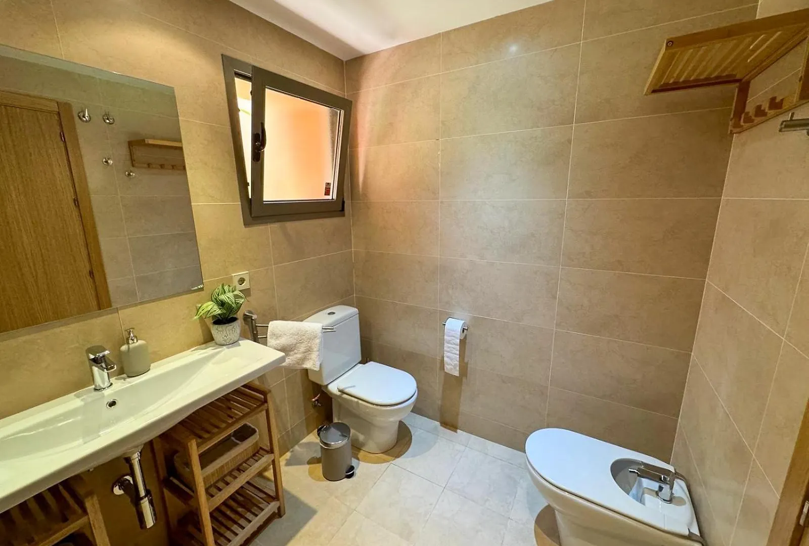 Pj Luxury Apart Sotoserena Estepona Spain