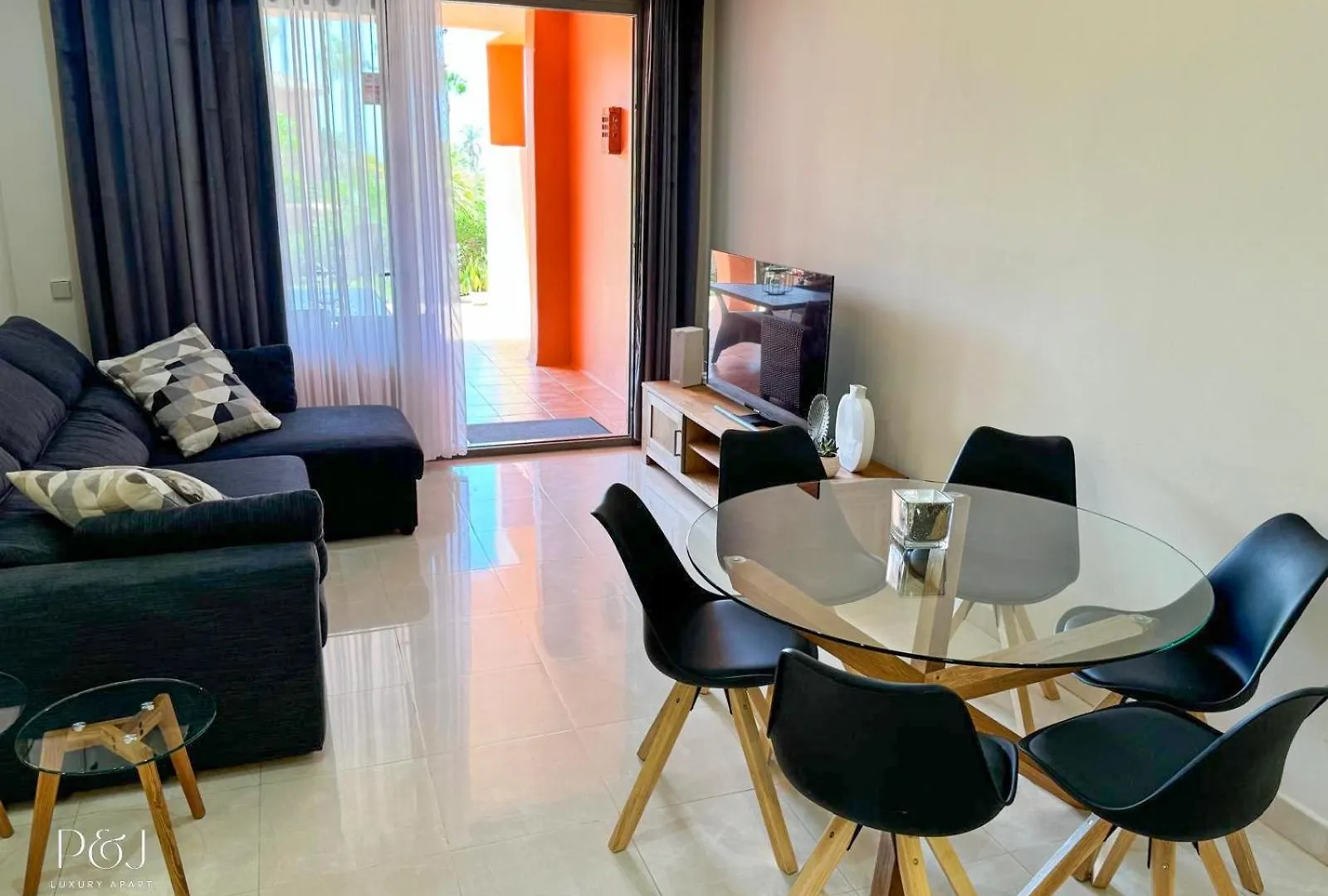 Apartment Pj Luxury Apart Sotoserena Estepona